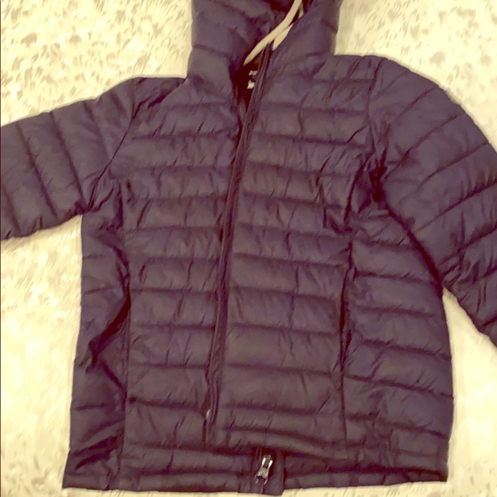 Gap XS lightweight puffer with hood